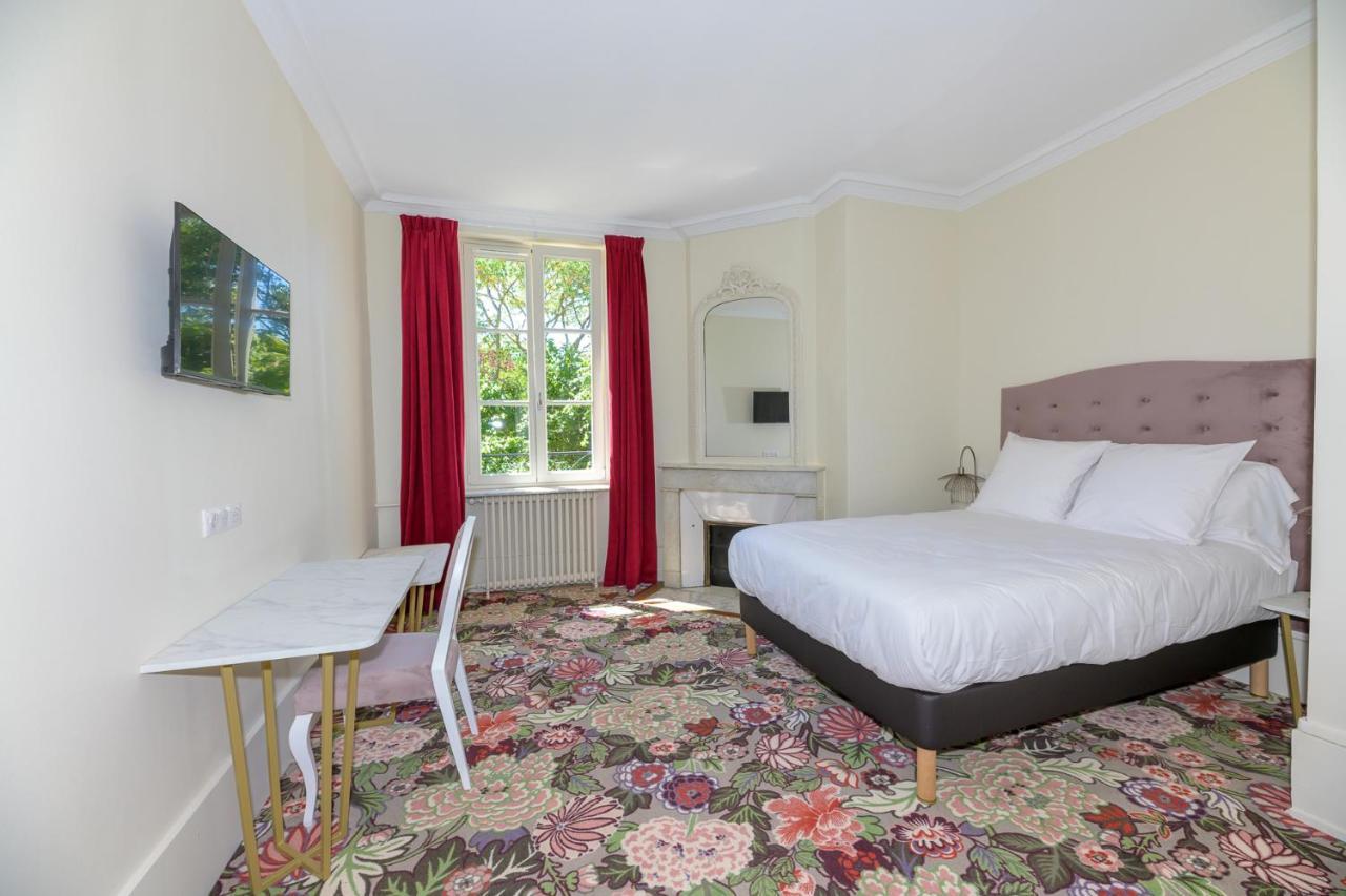 Logis Hotel Du Parc Pont-à-Mousson Zewnętrze zdjęcie
