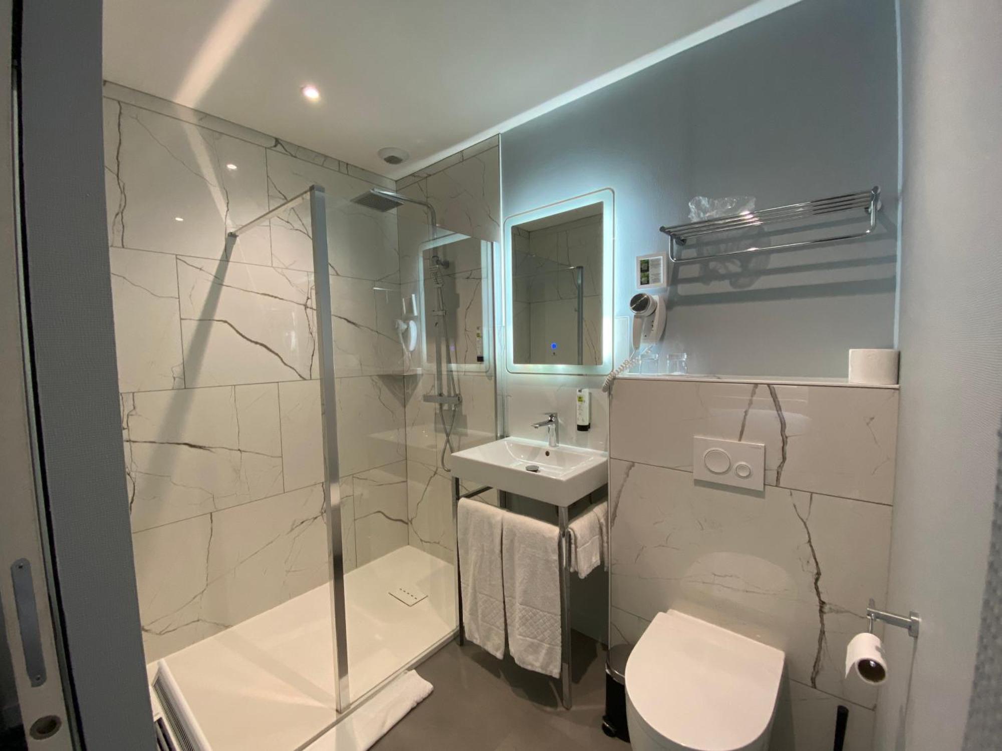 Logis Hotel Du Parc Pont-à-Mousson Zewnętrze zdjęcie